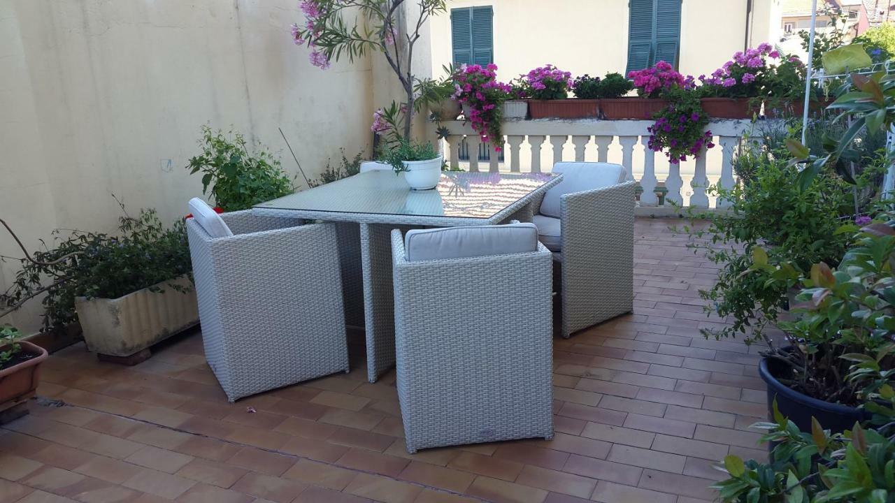 Albisola Bed And Breakfast Albisola Superiore Exterior foto